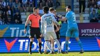 slavia HHU UrIXEAAeFU-